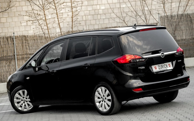 Toyota Yaris cena 59900 przebieg: 133344, rok produkcji 2021 z Puck małe 211